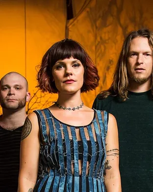 Flyleaf Montclair